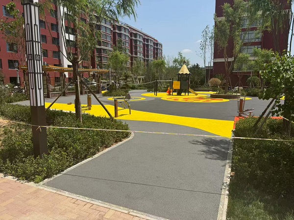 離石高級(jí)中學(xué)附屬院 (3).jpg