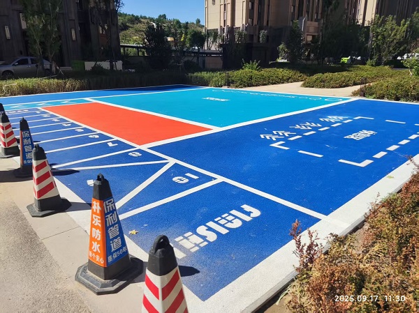 內(nèi)蒙古自治區(qū)鄂爾多斯市準(zhǔn)格爾旗世紀(jì)嘉城EPDM顆粒項(xiàng)目1 (3).jpg